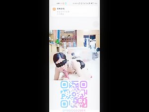 Asian bitch sucking and fking