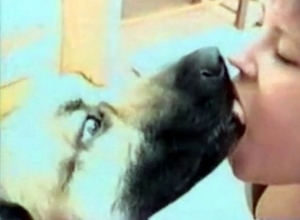 Chubby MILF blows a fucking dog